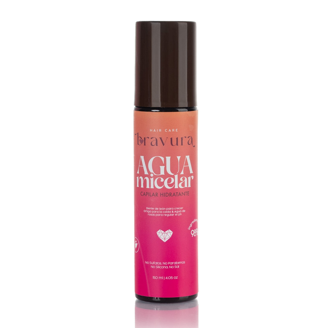 Tu cabello empieza en el cuero cabelludo. Por eso creamos Agua Micelar Bravura, un tratamiento pre-shampoo que limpia suavemente la raíz, ayuda a retirar residuos de productos de styling, exceso de grasa e impurezas, y prepara el cuero cabelludo para tu rutina de lavado.